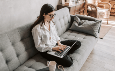 Anne Meinhardt, LinkedIn-Expertin aus Dresden; dekoratives Bild zum Bonus-Modul "Jobsuche mit LinkedIn"